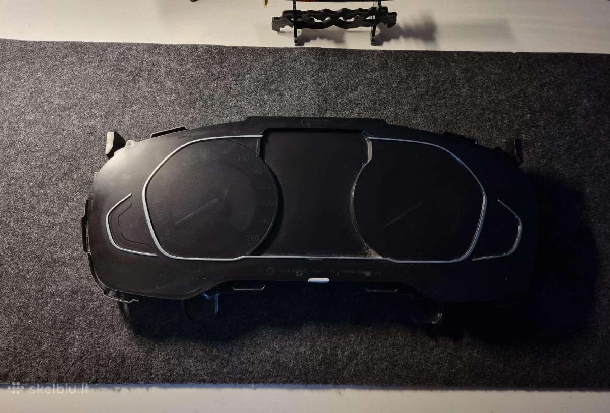 Prietaisų skydelis spidometras Bmw M3