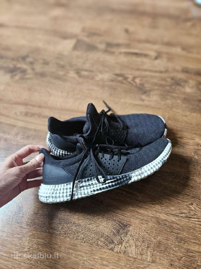 Adidas originalūs kedai