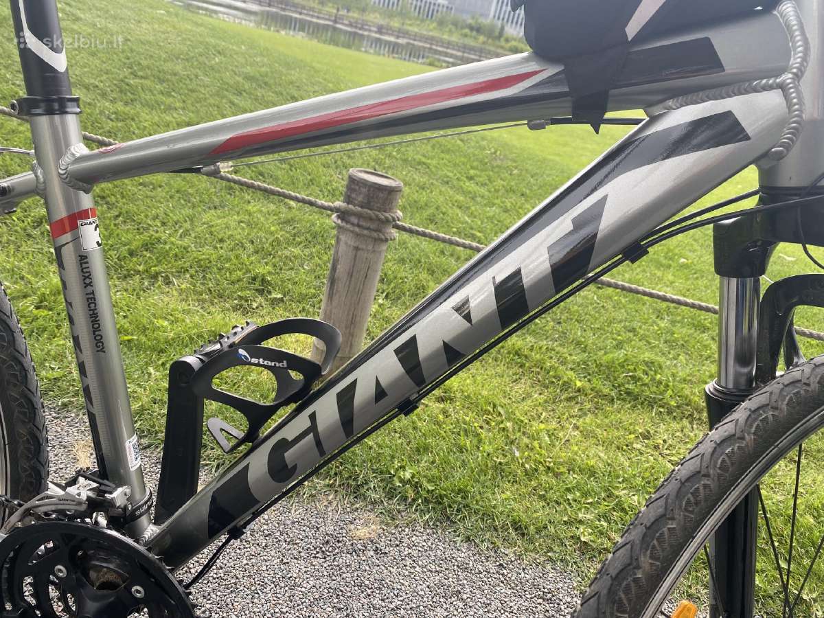Giant Roam3 S dviratis su šalmu - nuotraukos Nr. 10
