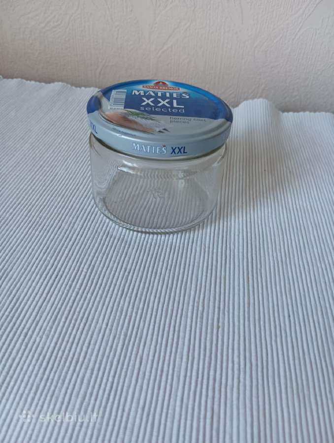 Tušti stiklainiai su užsukamais danteliais 250 ml.