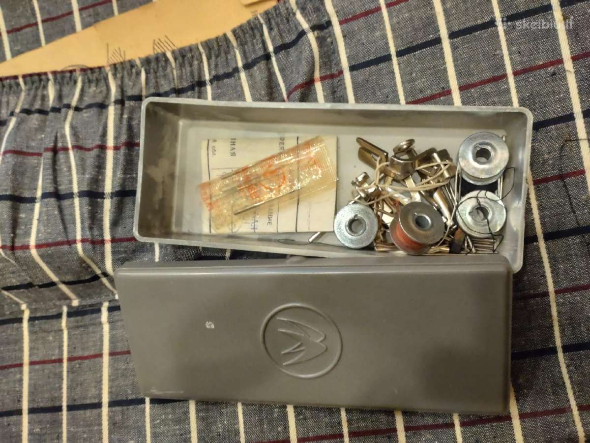 Senovinė siuvimo mašina 2m, elektrinė, lagamine - nuotraukos Nr. 3
