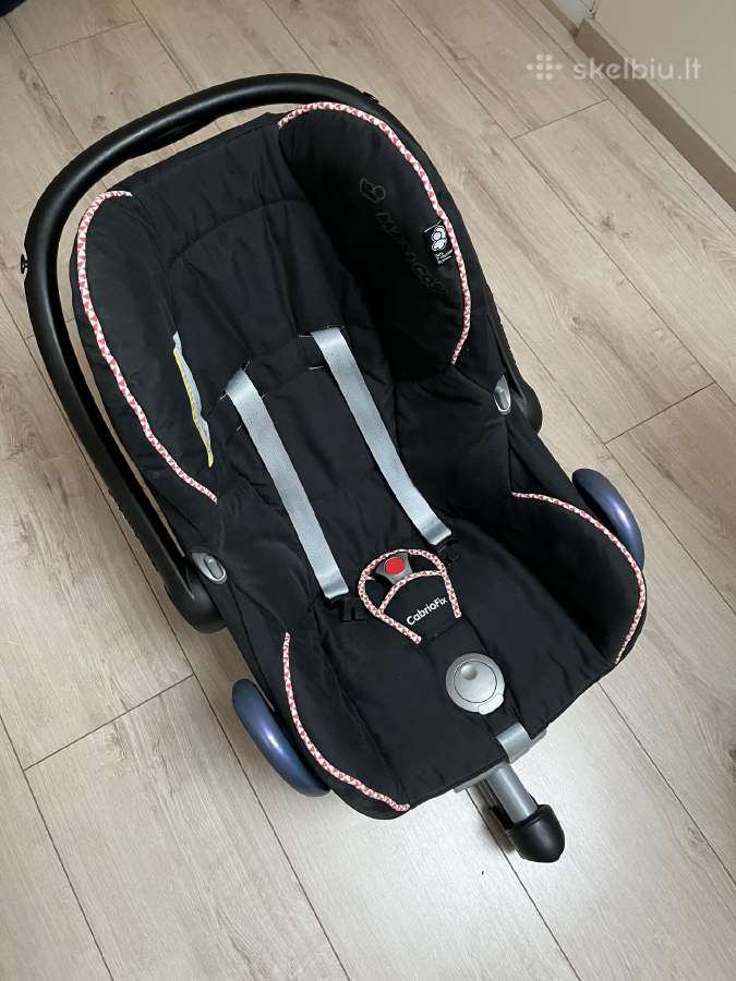 Automobilio kėdutė