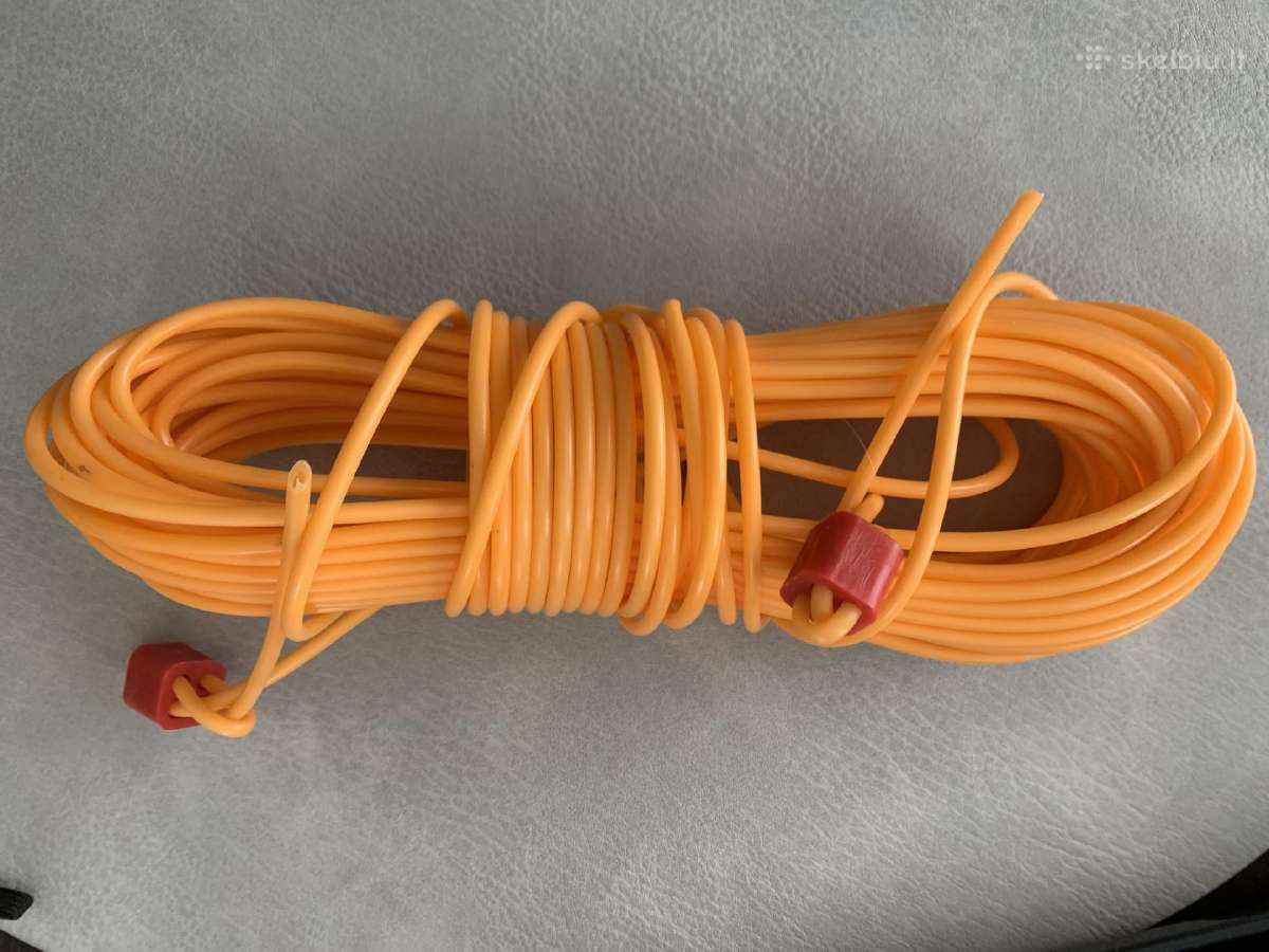 Plastikinė oranžinė virvė 15m, skalbiniams ar pan.