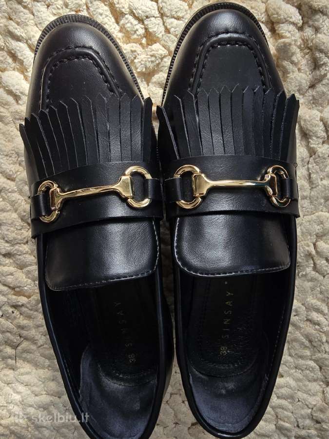 Juodi dailūs loaferai - nuotraukos Nr. 5