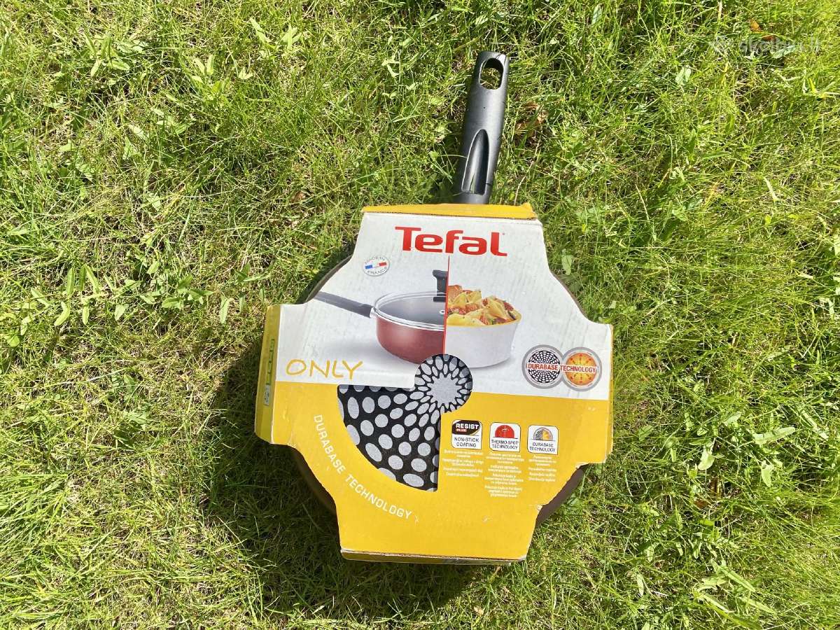 Nauja Tefal 24 cm keptuvė su dangčiu