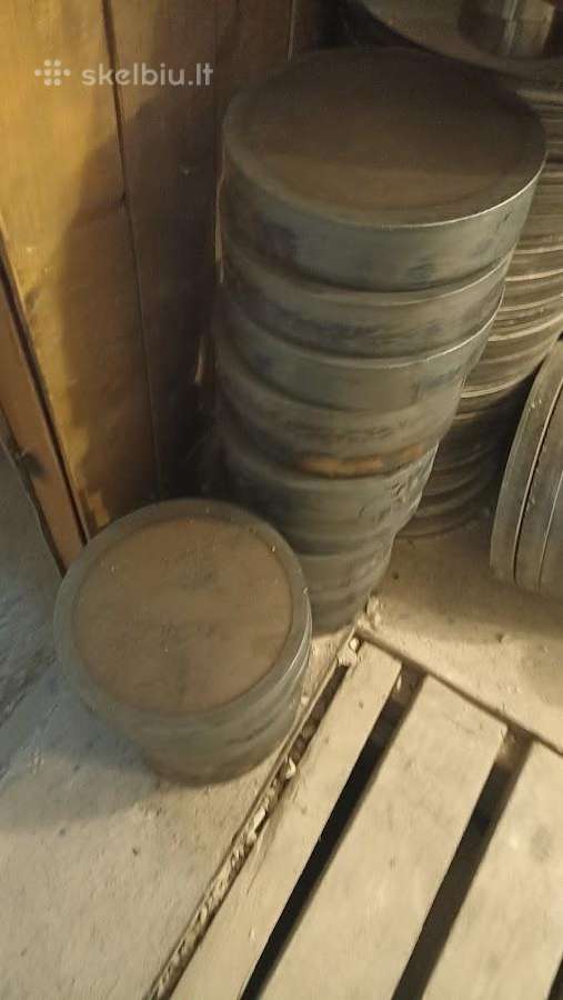 Metalo ruosiniai, lakstai, lakstai, metalas