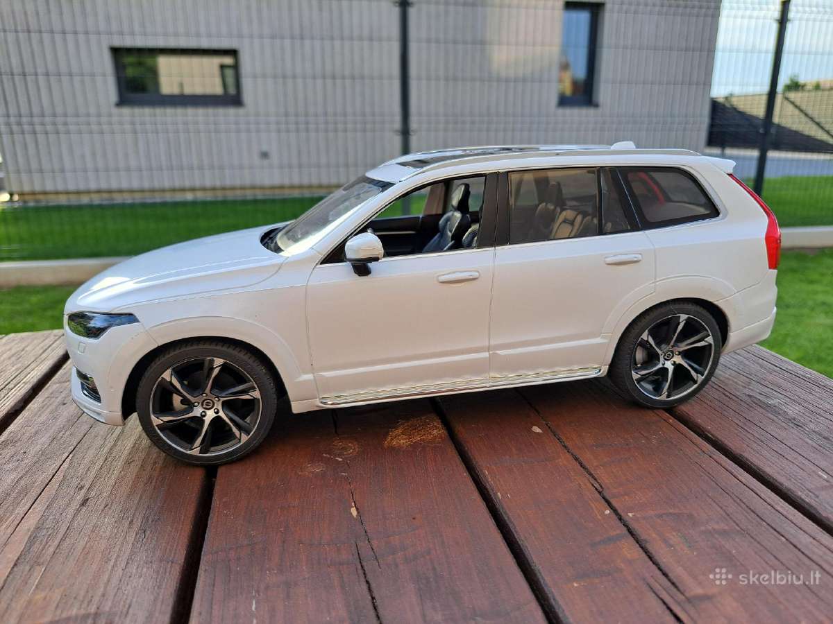 Volvo XC90 modeliukas 1/14 - nuotraukos Nr. 3
