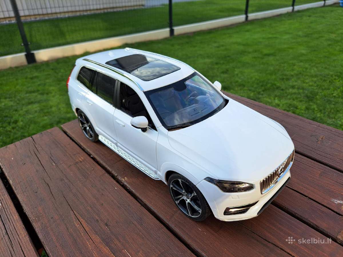 Volvo XC90 modeliukas 1/14 - nuotraukos Nr. 4