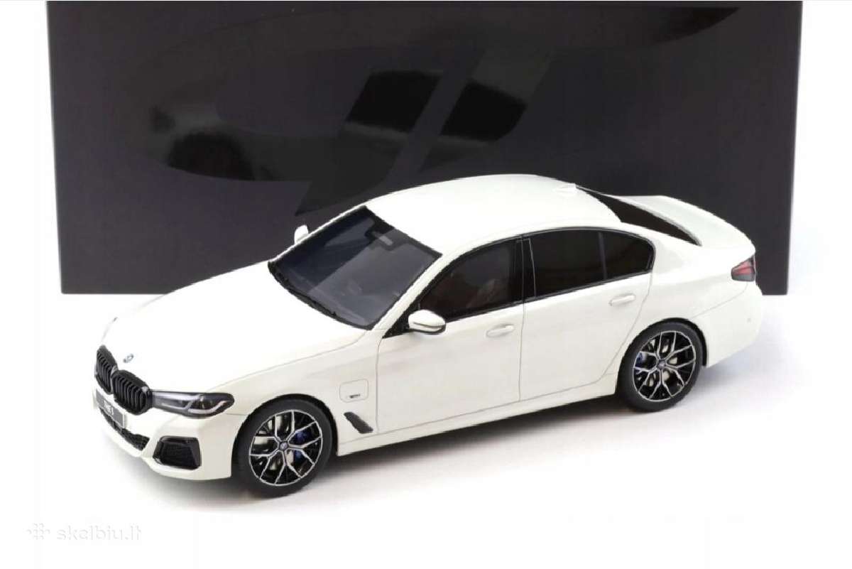Bmw 545e G30