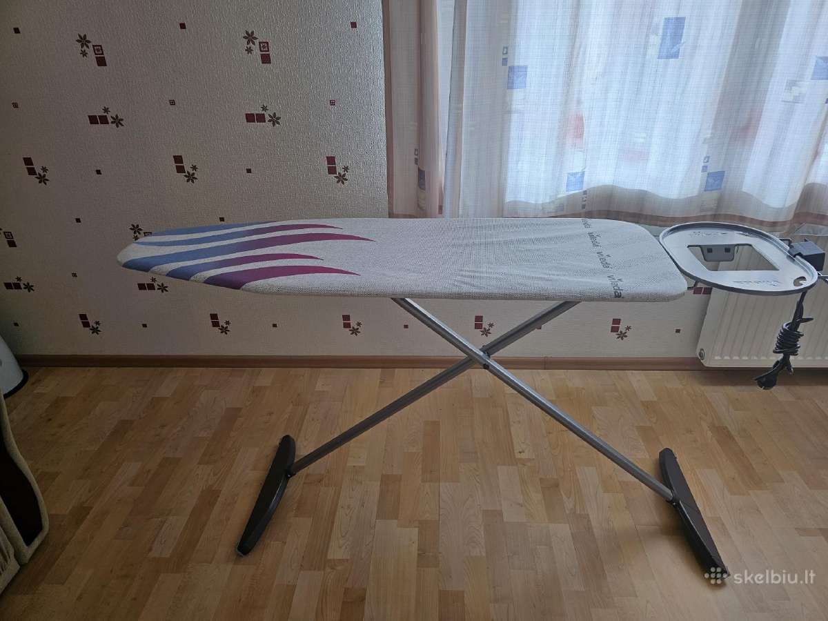 Beveik nenaudota didelė lyginimo lenta Vileda