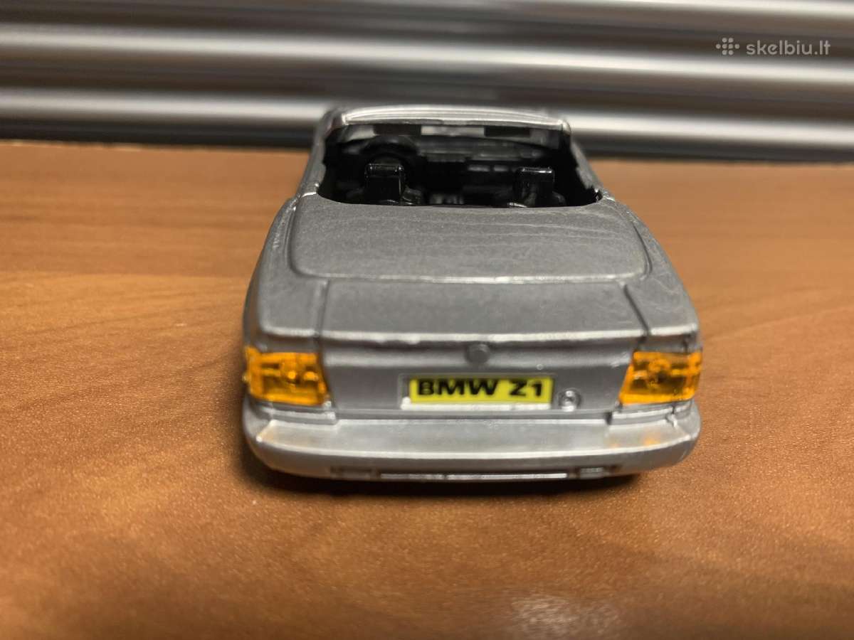 Bmw Z1. 1/38 - nuotraukos Nr. 2