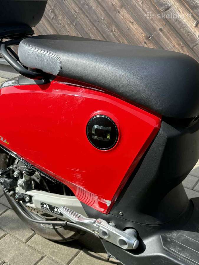 Super Soco elektrinis motoroleris - nuotraukos Nr. 4