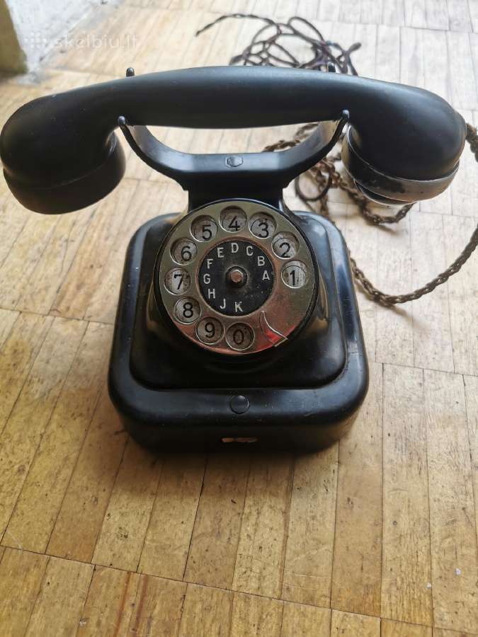 Tarpukarinis telefonas