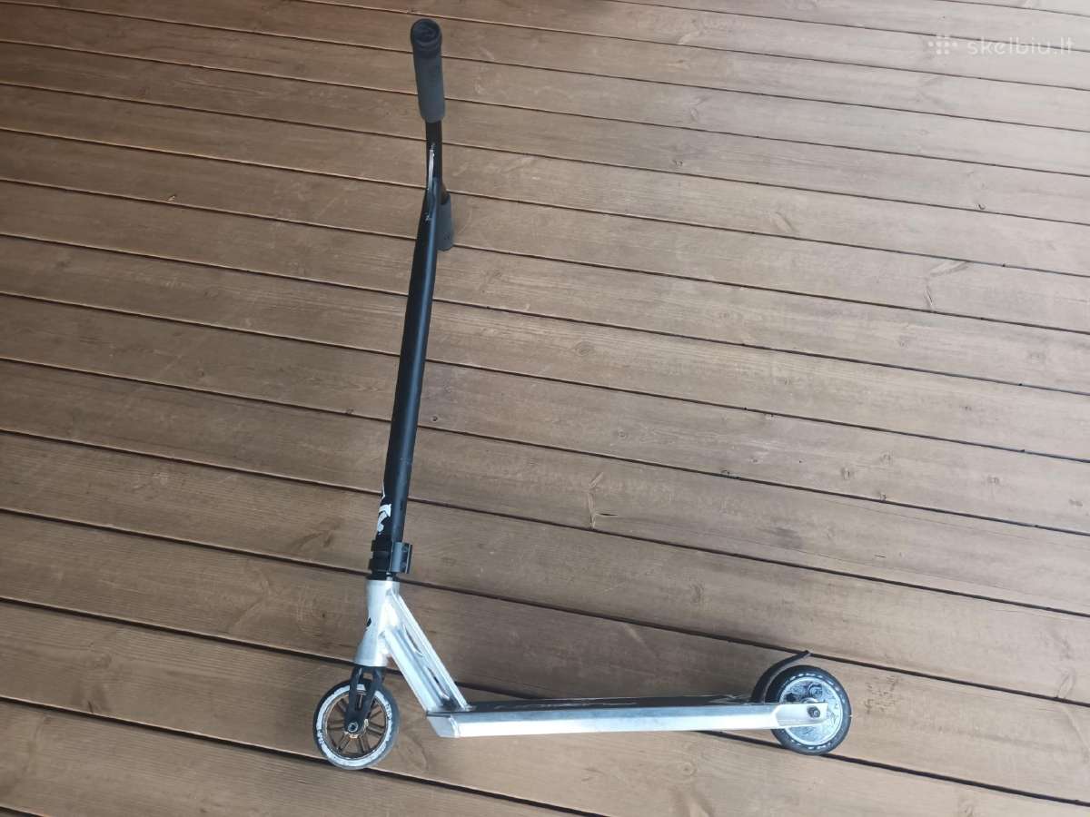 Triukinis paspirtukas Fuzion Complete Pro Scooter