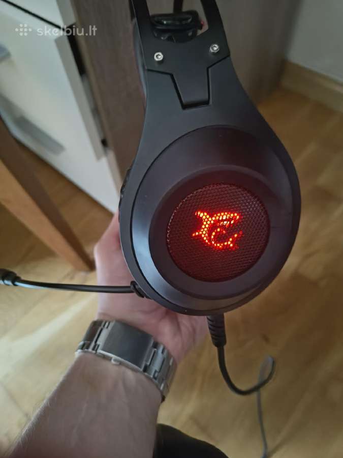 Ausinės White Shark Wildcat - nuotraukos Nr. 4