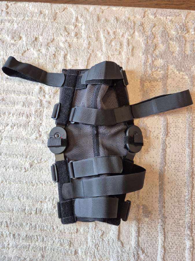 Mediroyal kelio įtvaras reguliuojamu kampu Arx 3xl