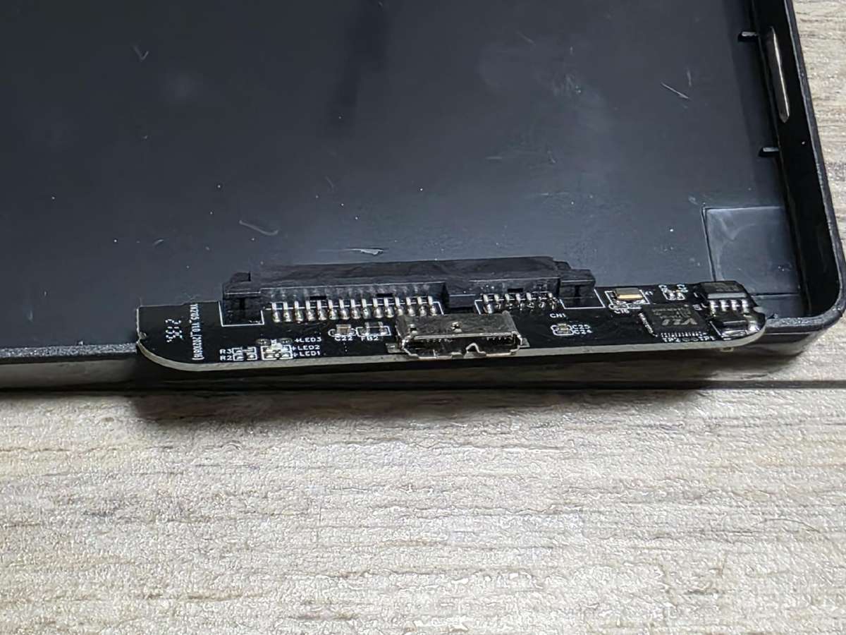 Nauja 2.5" (HDD/SSD) Usb -A dezute adapteris - nuotraukos Nr. 4