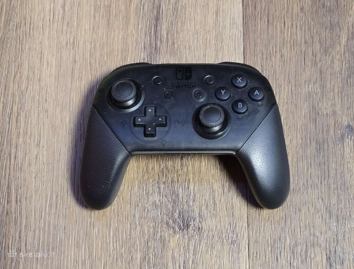 Nintendo Switch Pro pultelis