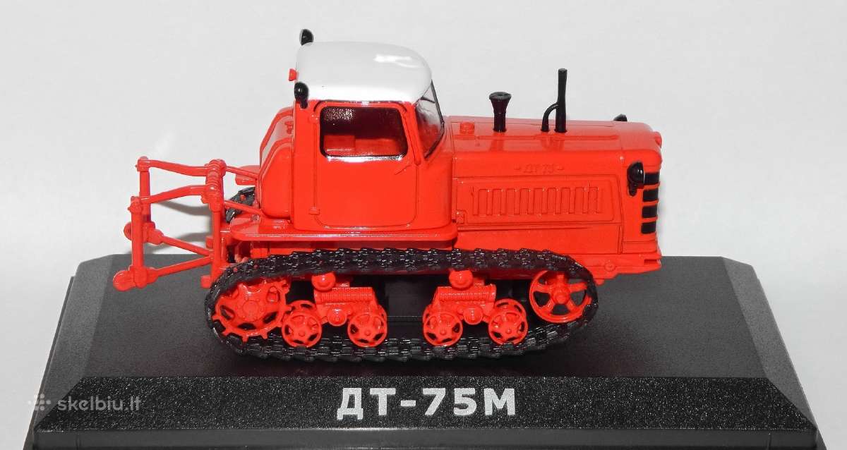 Traktoriai 1/43 - nuotraukos Nr. 2