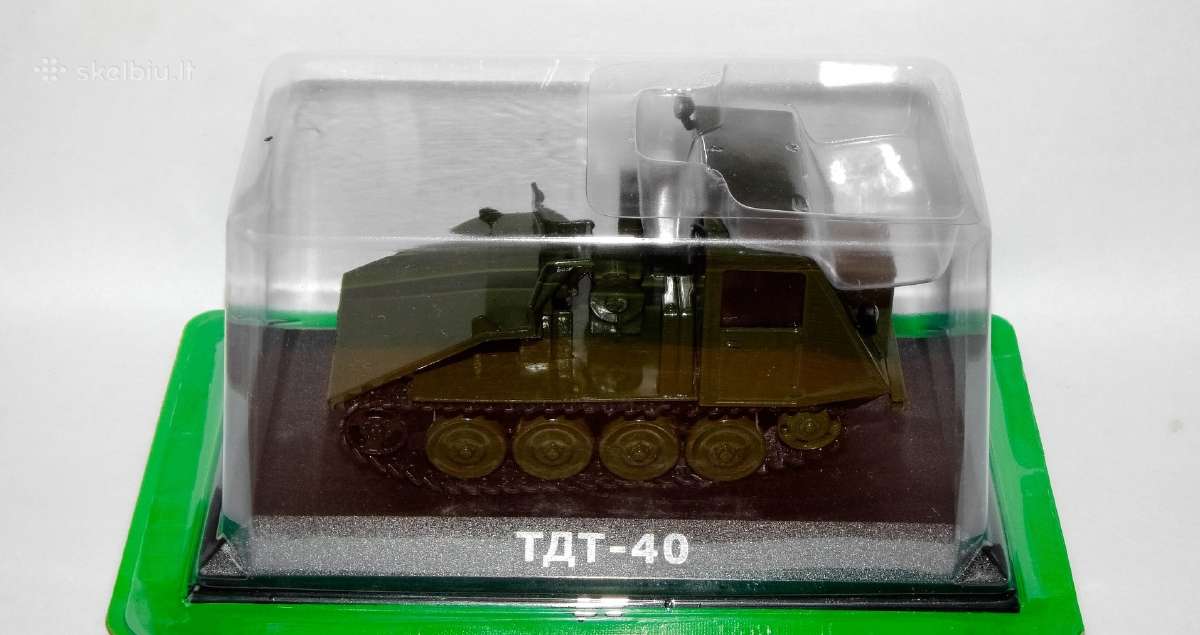 Traktoriai 1/43 - nuotraukos Nr. 4