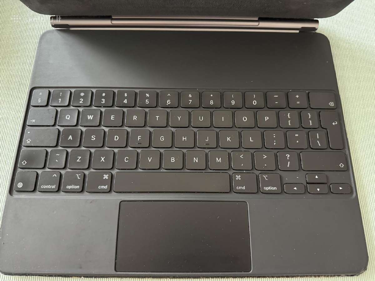 Apple iPad Pro 12.9" Magic Keyboard dėklas - nuotraukos Nr. 3