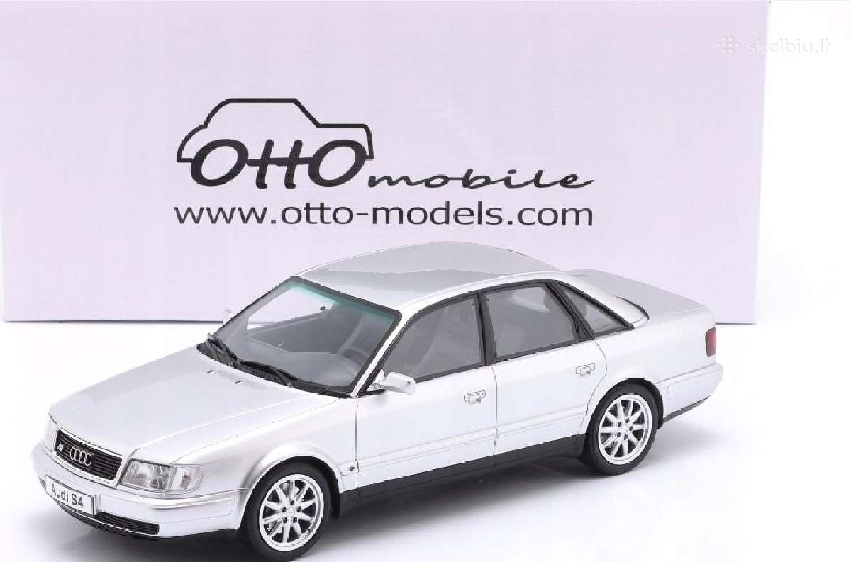 Audi S4 C4