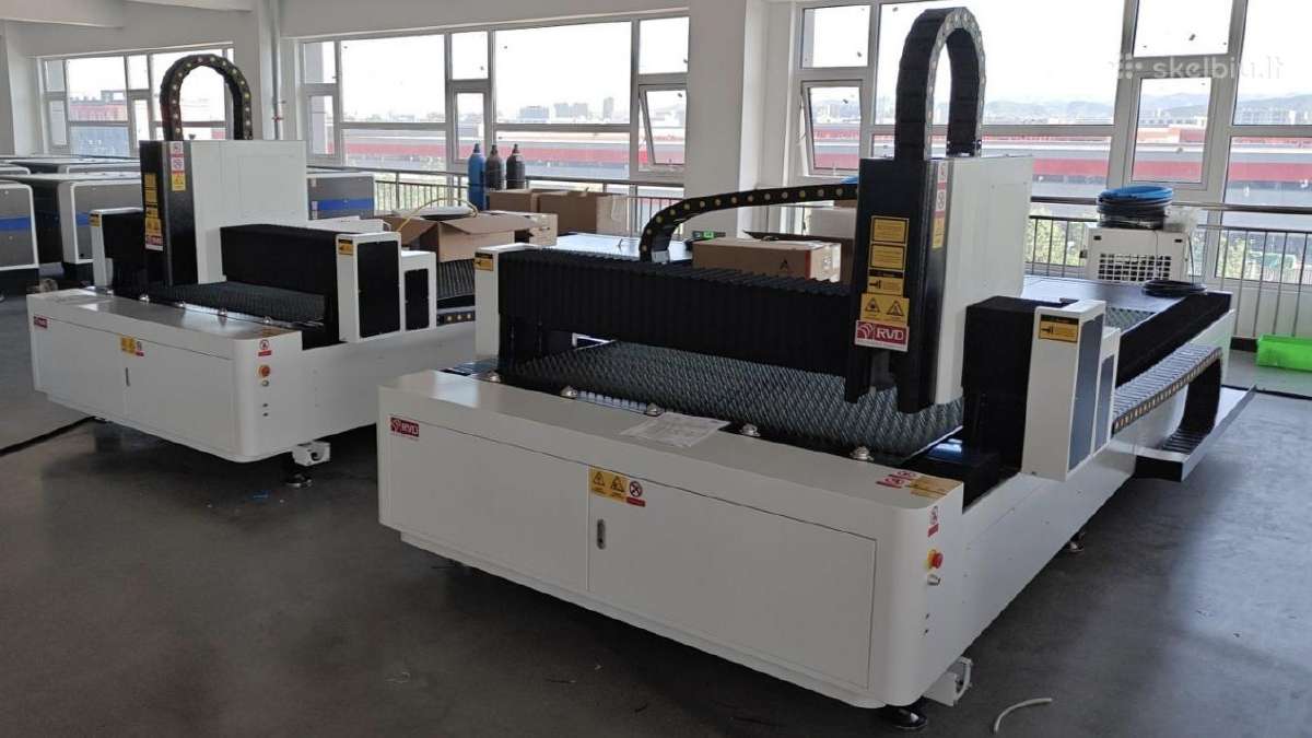 Lazerines metalo pjovimo stakles Rvd
