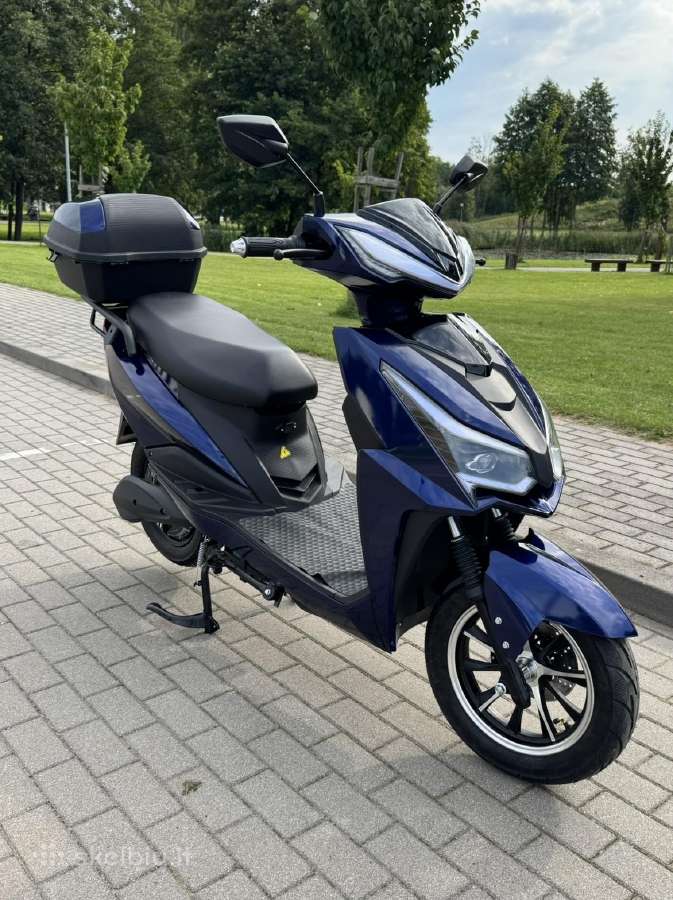 Elektrinis Motoroleris A009 1500w 32ah 60v - nuotraukos Nr. 6