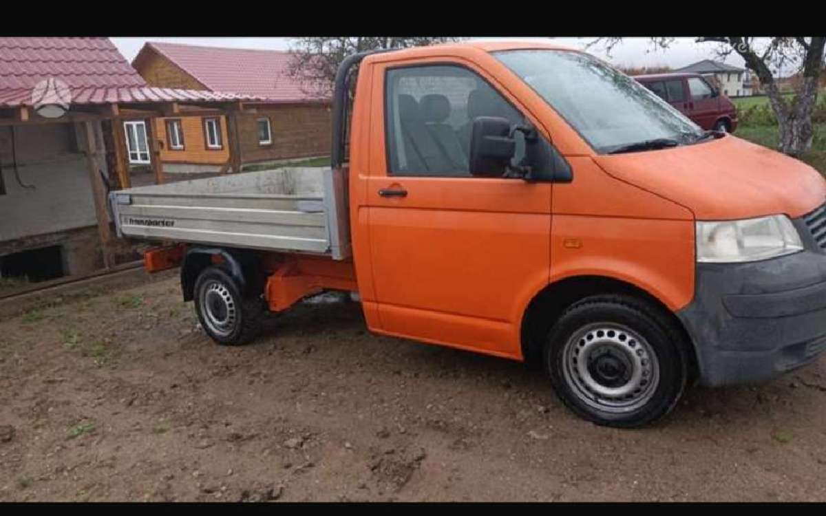 VW Transporter bortinis