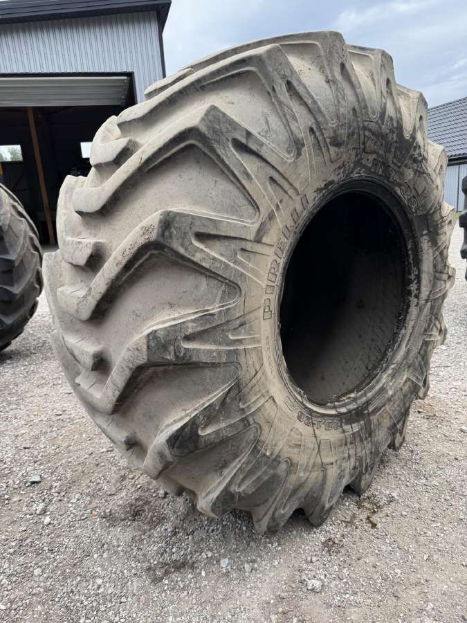 Pirelli 28.1r26 stiprinta padanga - nuotraukos Nr. 4
