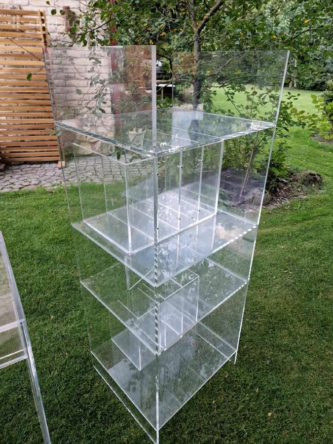 Vintažinės mid century poliakrilo audio lentynos - nuotraukos Nr. 13