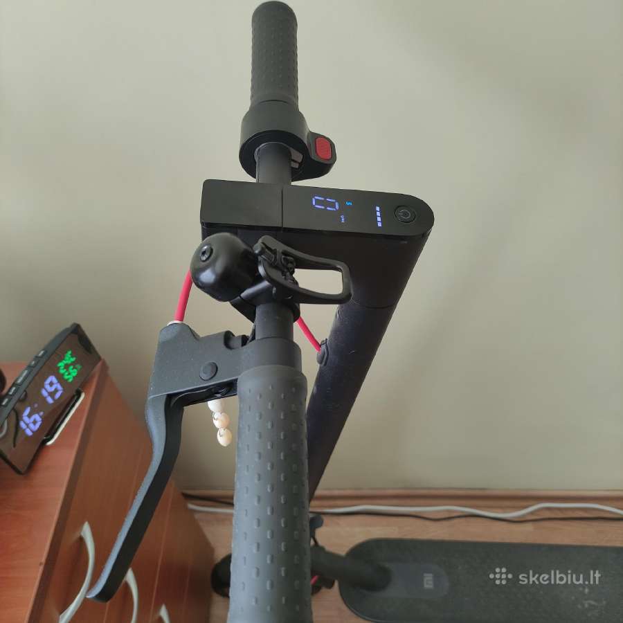Elektrinis paspirtukas Xiaomi Mi Pro 2 Black - nuotraukos Nr. 2