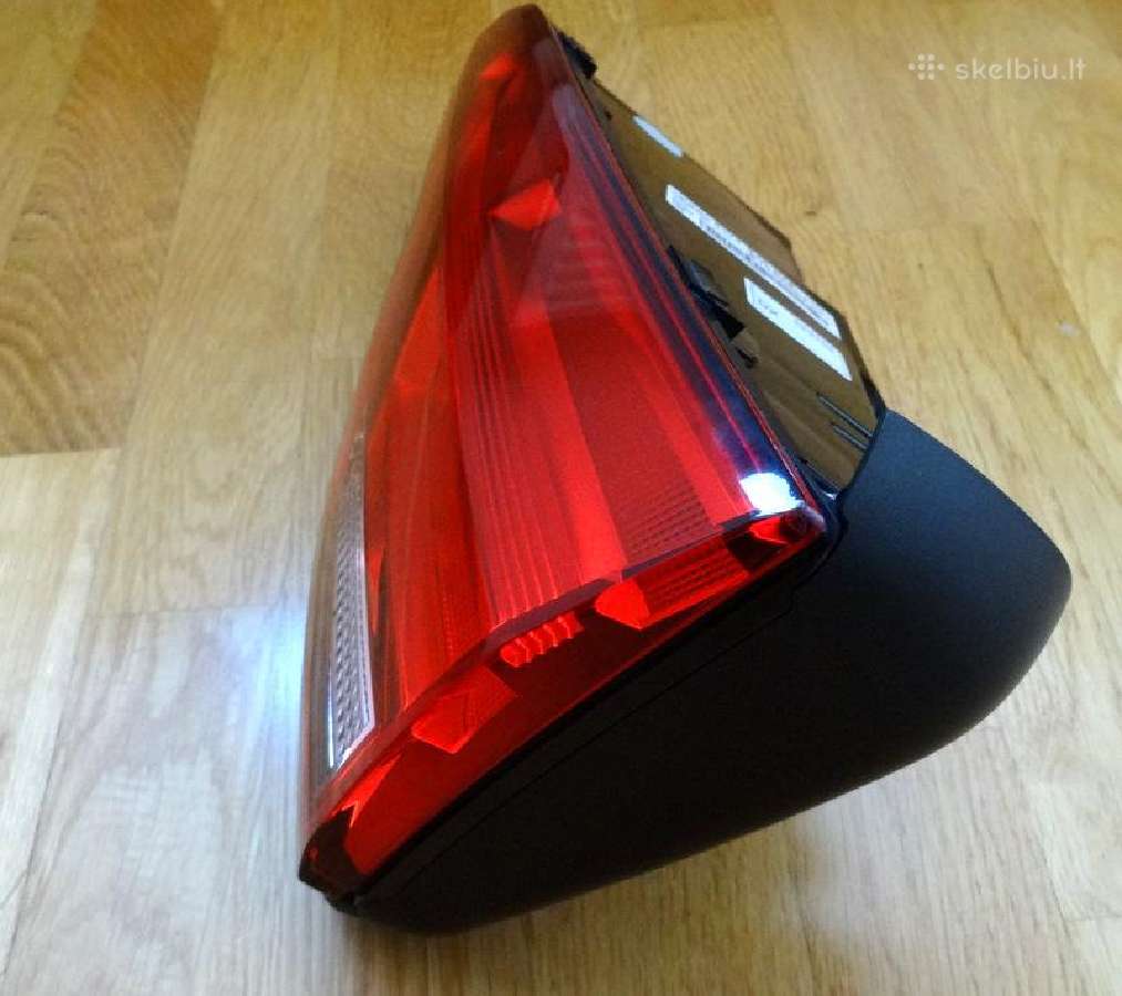 Audi A4 galinė lempa dėš. pusės. - nuotraukos Nr. 2