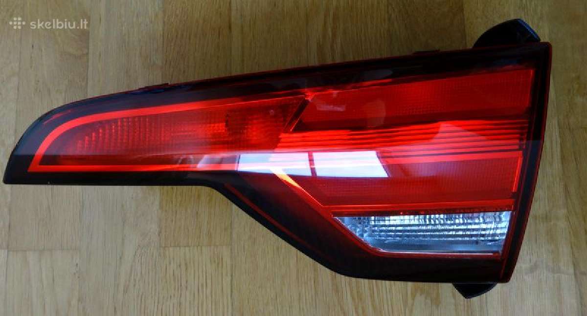 Audi A4 galinė lempa dėš. pusės.