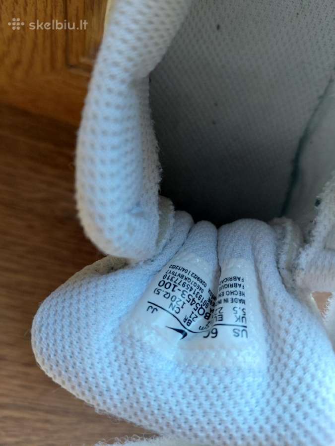 Nike kedukai ir batukai - nuotraukos Nr. 5