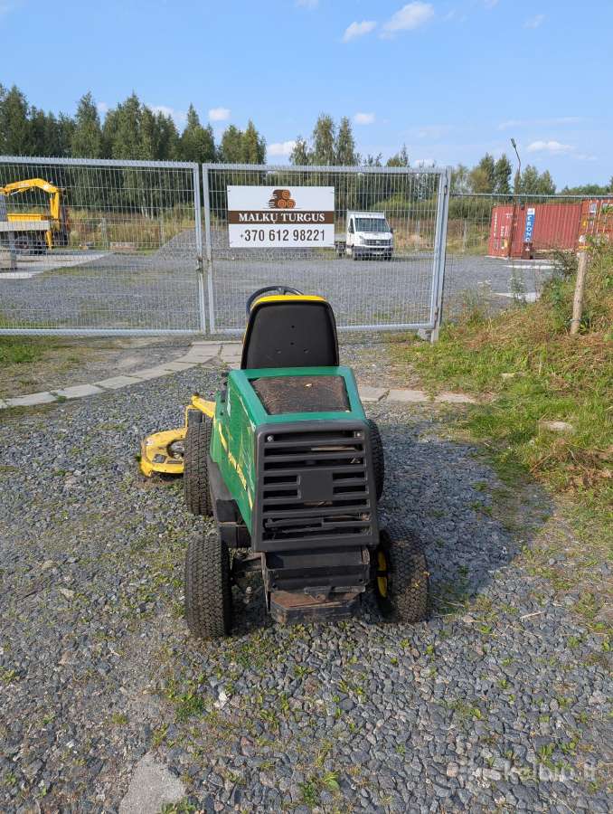 John Deere F725 - nuotraukos Nr. 8