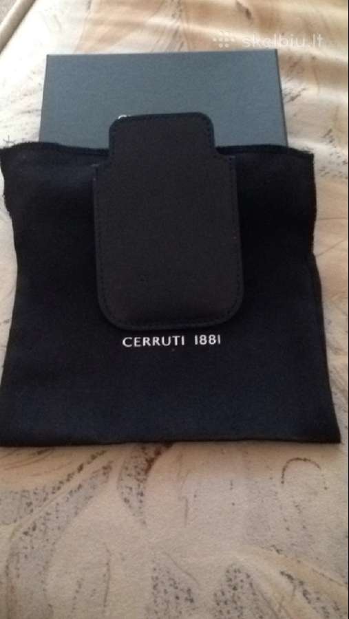Cerutti firm deklas telefonui