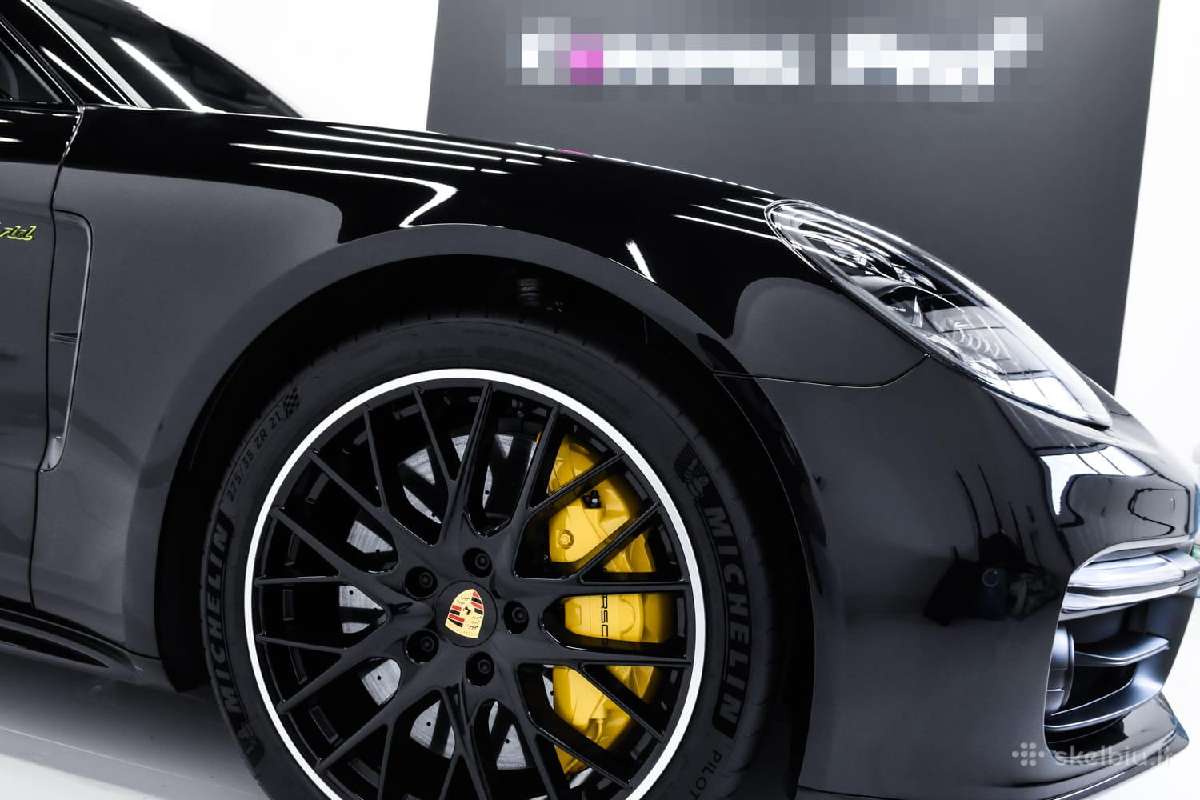 Autom apklijavimo plėvelė juoda blizgi Piano Black - nuotraukos Nr. 7