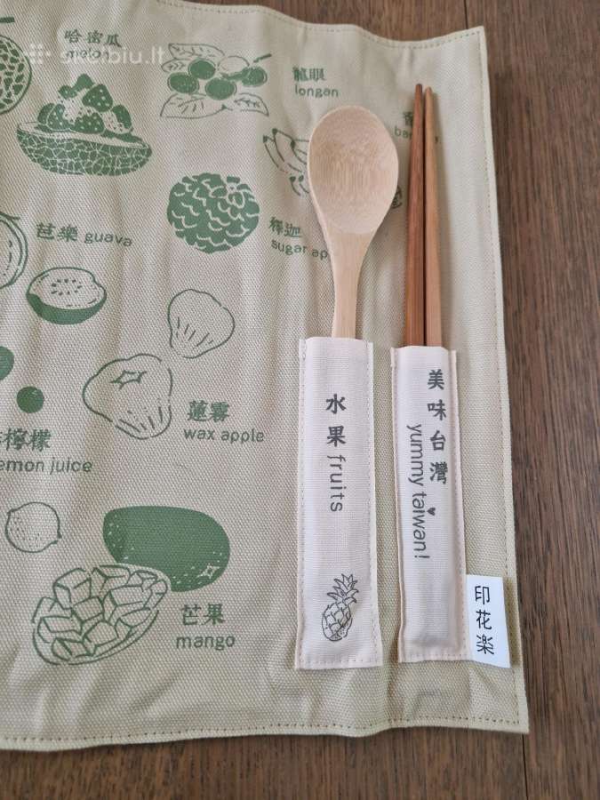 Japoniškas stalo kilimėlis su įrankiais - nuotraukos Nr. 3