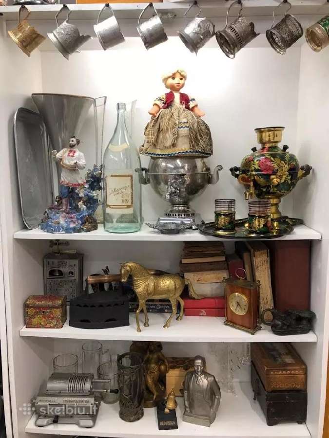 Nupirksiu sendaikčius, senienas, ženkliukus, kt