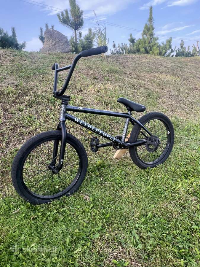 BMX Wethepeople Justice + Core šalmas