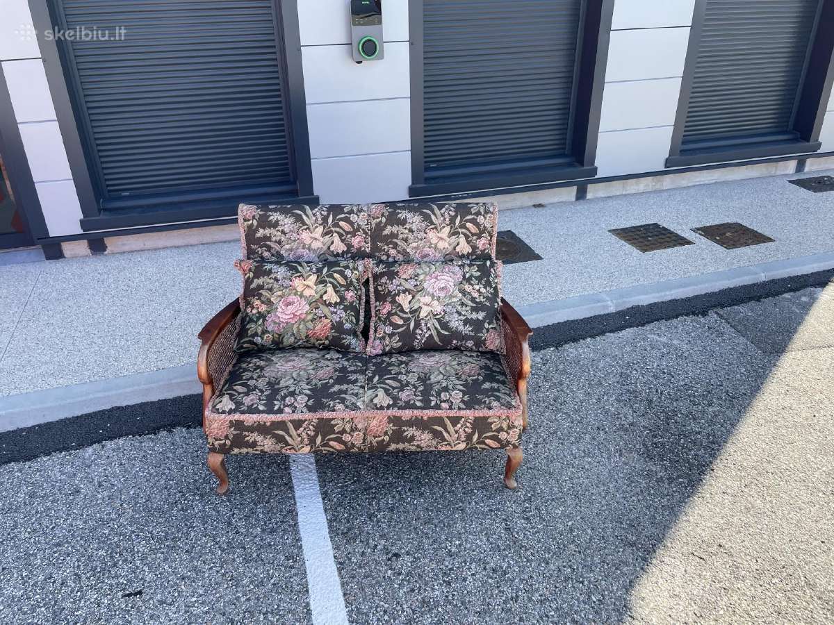 Vintažinį minkštų baldų komplektą – sofa + fotelis - nuotraukos Nr. 7