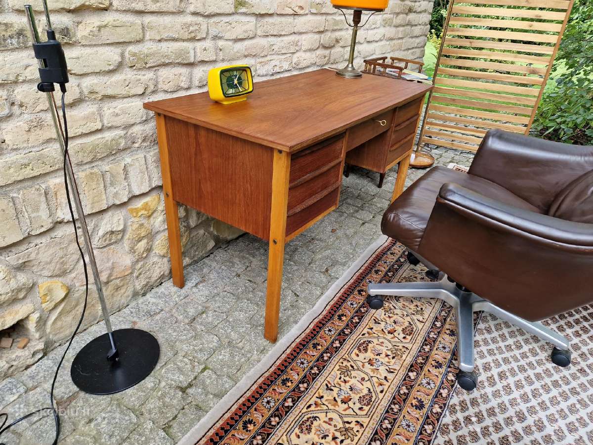 Vintažinis mid century tikmedžio rašomojo stalas - nuotraukos Nr. 18