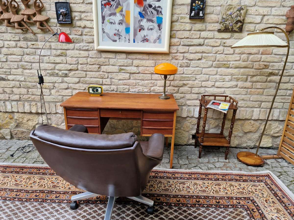 Vintažinis mid century tikmedžio rašomojo stalas - nuotraukos Nr. 20