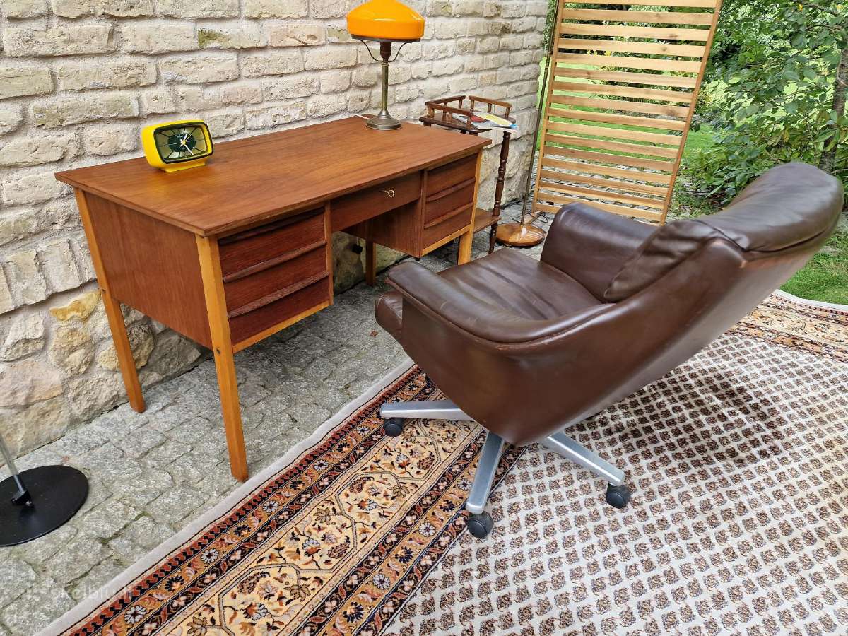 Vintažinis mid century tikmedžio rašomojo stalas - nuotraukos Nr. 23