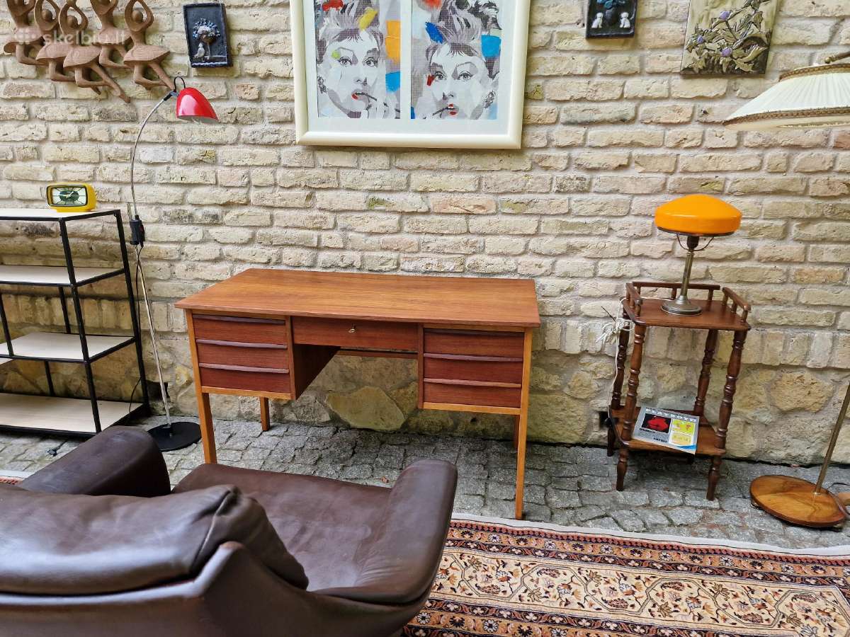 Vintažinis mid century tikmedžio rašomojo stalas - nuotraukos Nr. 32