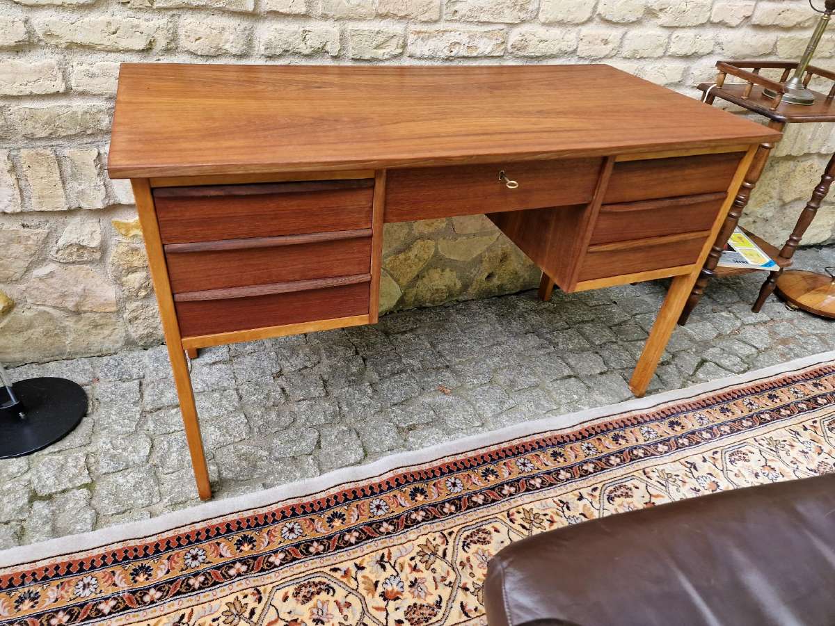 Vintažinis mid century tikmedžio rašomojo stalas - nuotraukos Nr. 37