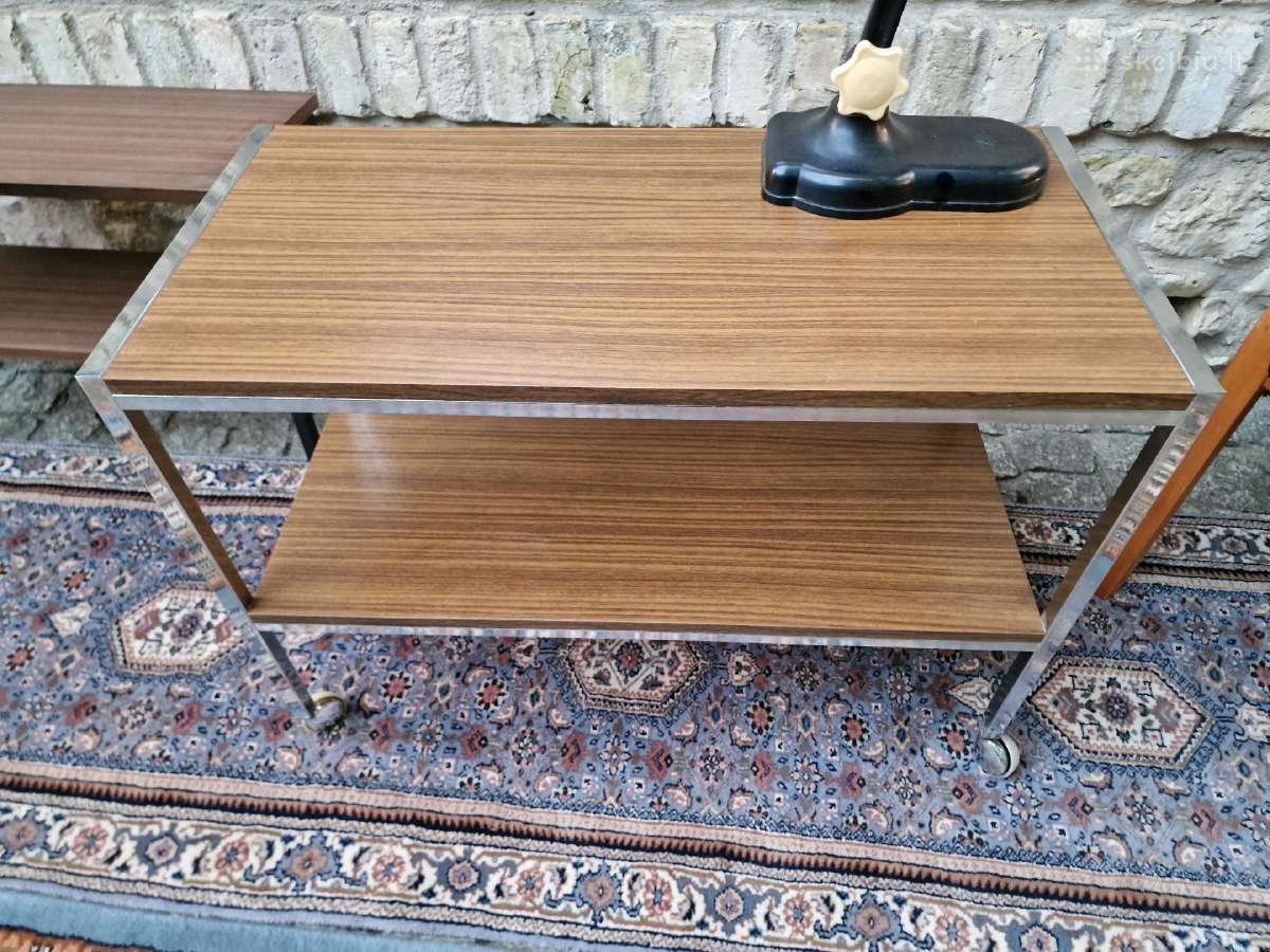 Vintažiniai mid century konsoliniai staliukai - nuotraukos Nr. 3