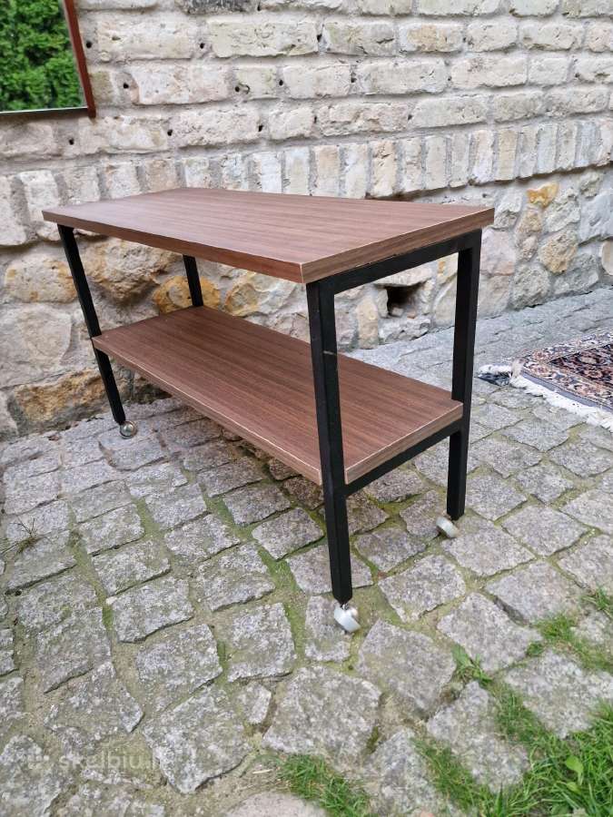 Vintažiniai mid century konsoliniai staliukai - nuotraukos Nr. 6