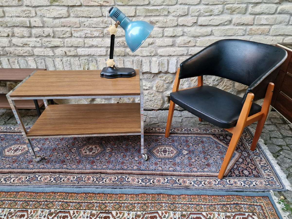 Vintažiniai mid century konsoliniai staliukai - nuotraukos Nr. 7